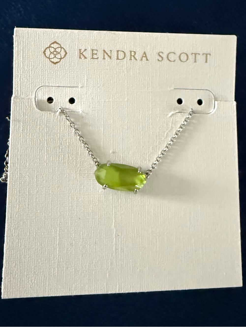 Kendra Scott peridot  Elisa Pendant Necklace- birthstone August